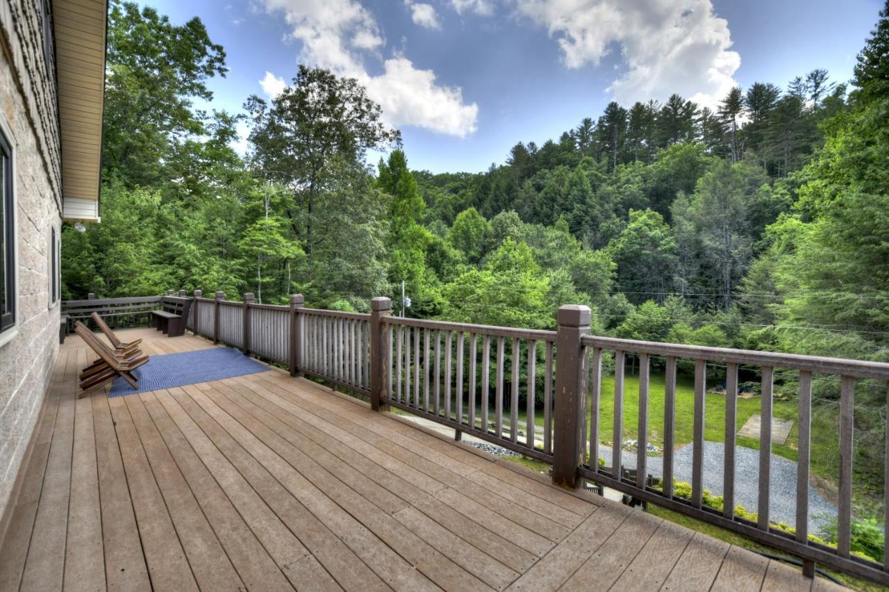 The Chariot - Creek Front With Hottub, Fire Pits, Billiards, Ev Charger - Sandalwood Stays 蓝岭 外观 照片