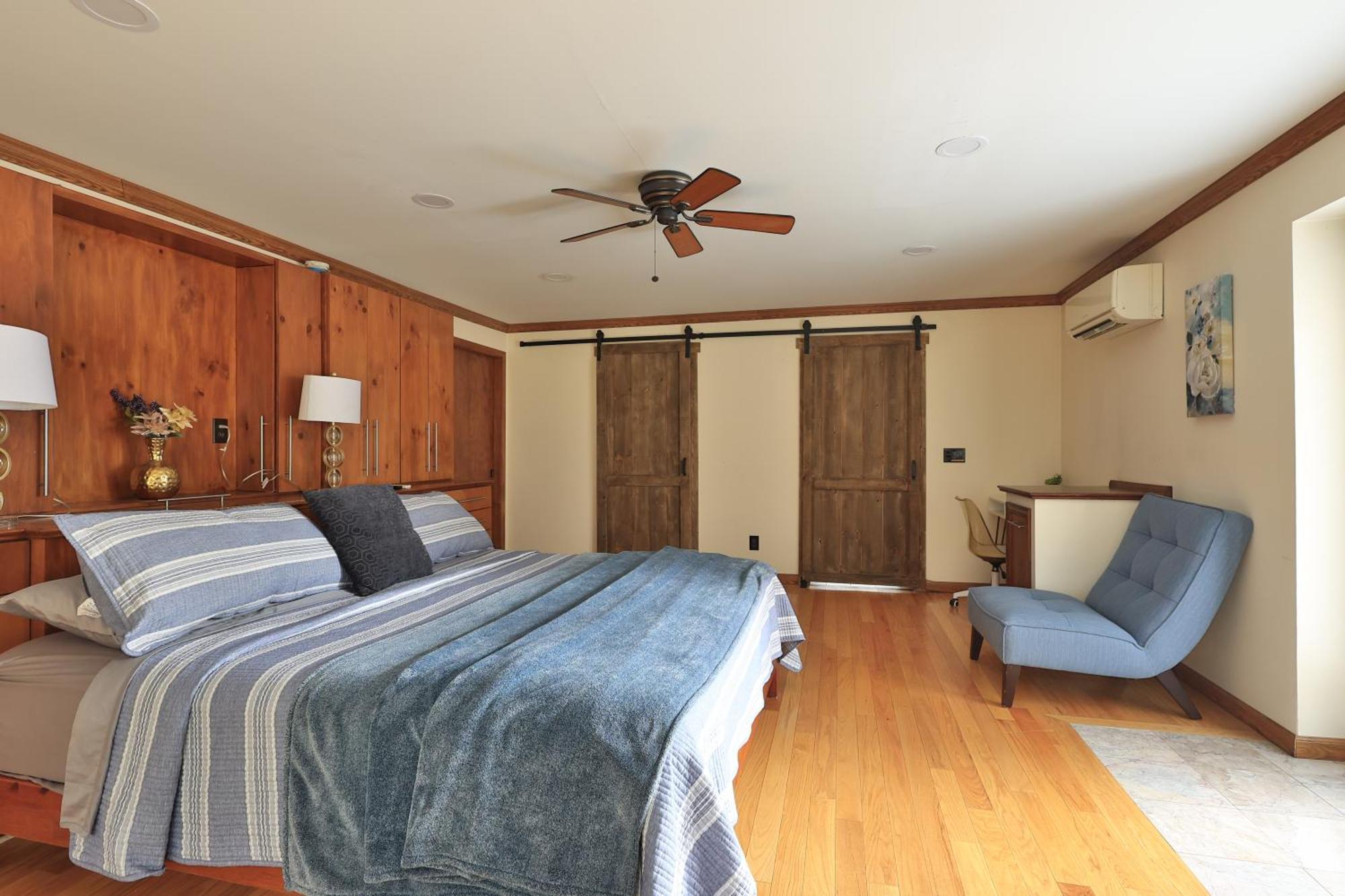 The Chariot - Creek Front With Hottub, Fire Pits, Billiards, Ev Charger - Sandalwood Stays 蓝岭 外观 照片